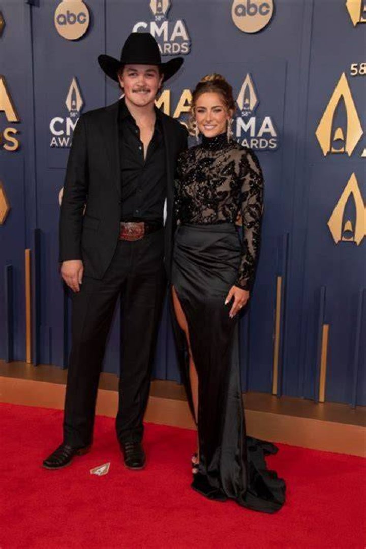 Chris Young's Wife: A Deep Dive into Their Relationship